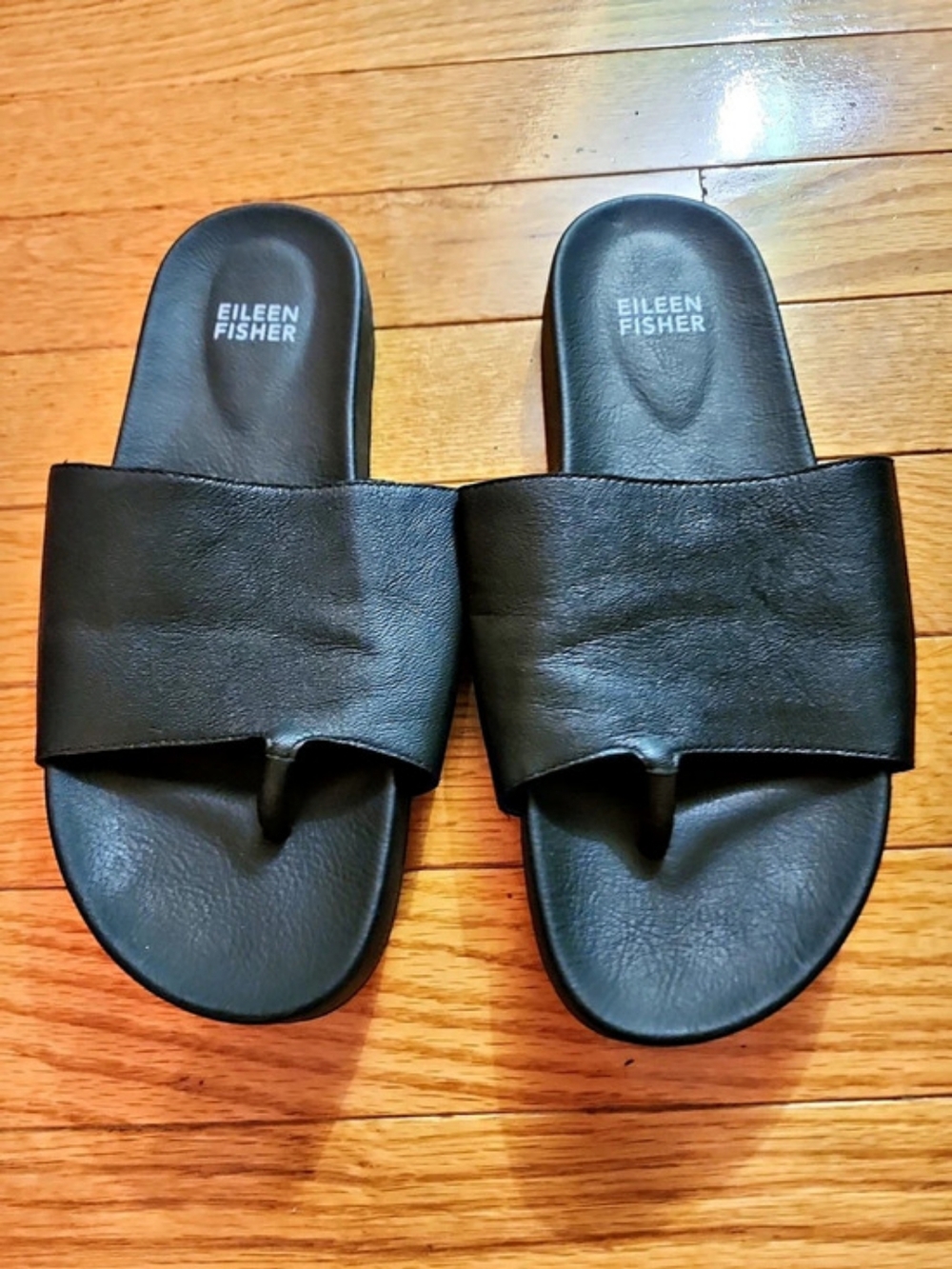 Eileen Fisher Duet Tumbled Leather Sandal Black US 8.5